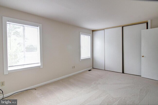 Building Photo - 8388 Revelation Ave