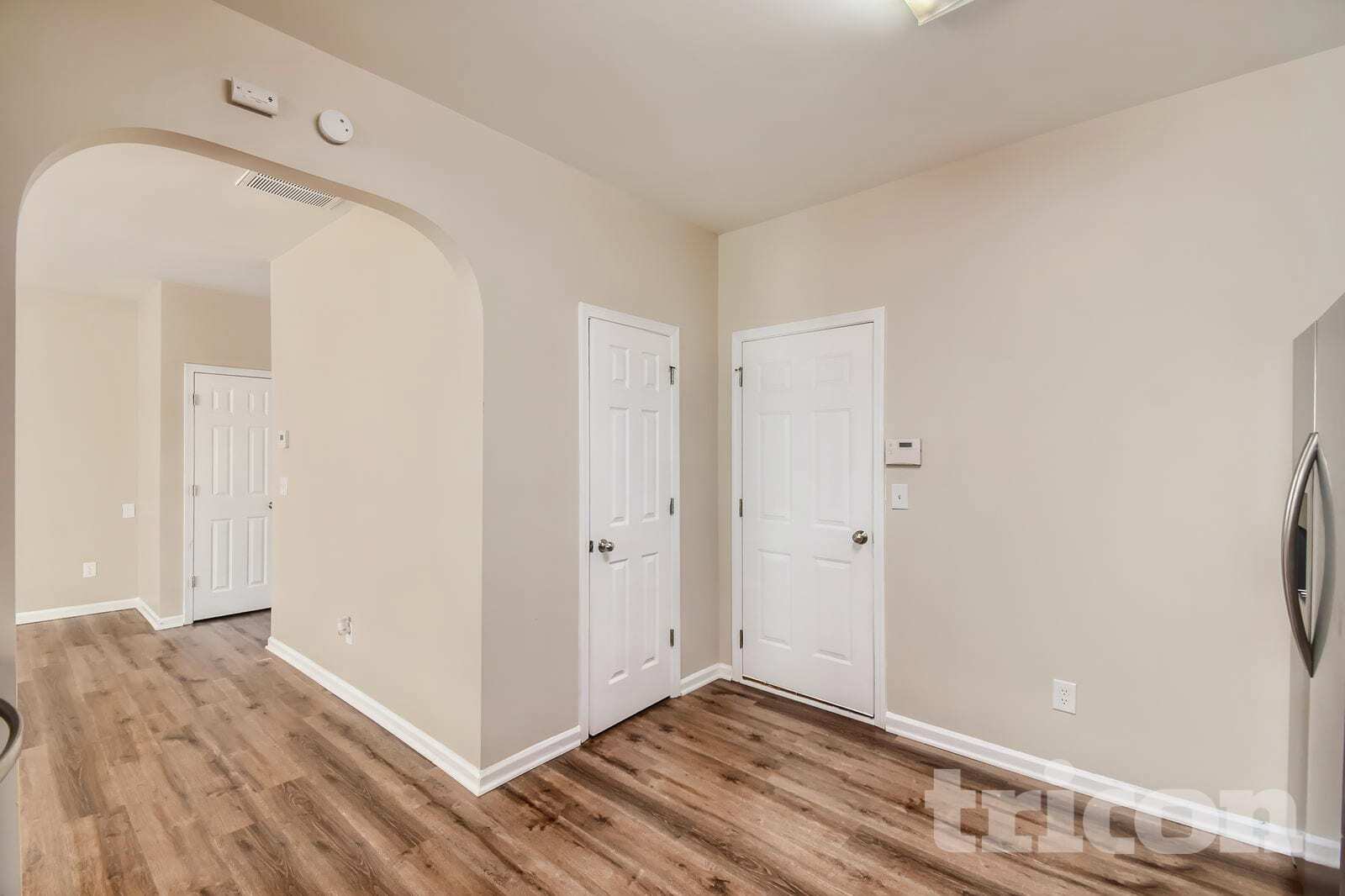 Building Photo - 30 Silver Willow Walk