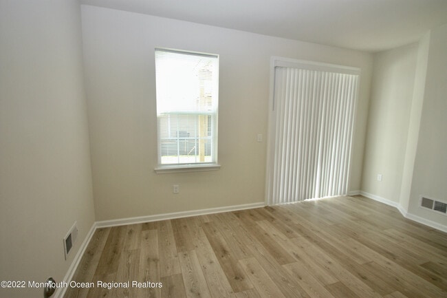 Building Photo - 1206 Arose Ln