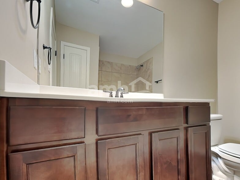 Building Photo - 4616 Wedge Hill Dr