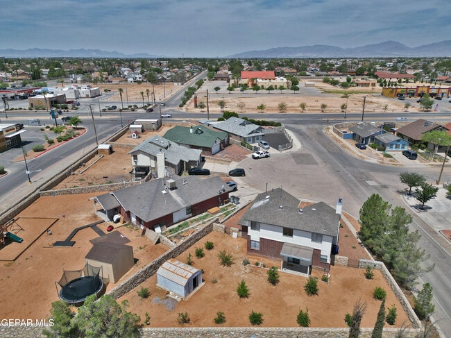 Building Photo - 11726 Stone Castle Dr