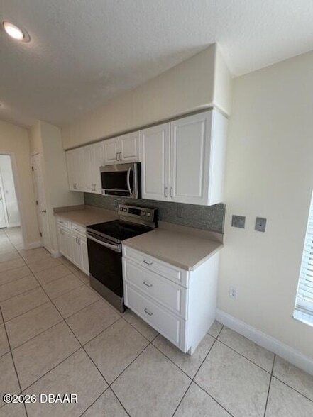 Building Photo - 1459 Areca Palm Dr