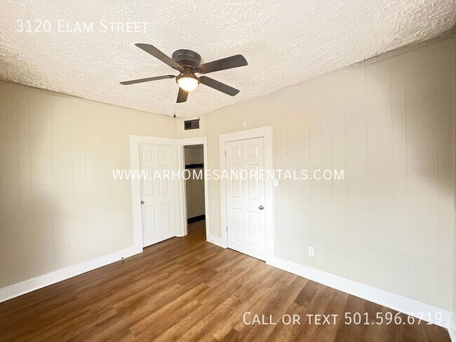 Building Photo - 3120 Elam St