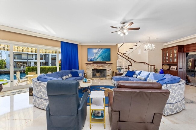 Building Photo - 70 Bay Colony Ln