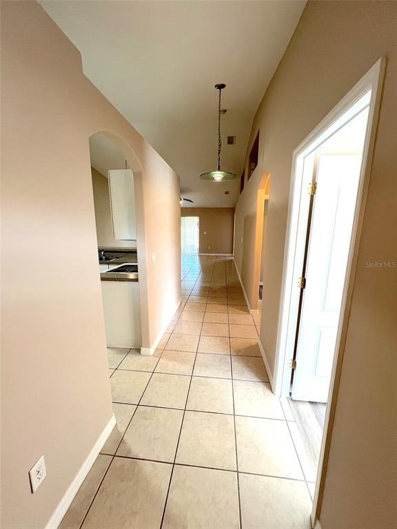 Building Photo - 47 Wellwood Ln
