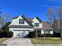 Building Photo - 303 Evesham Ave