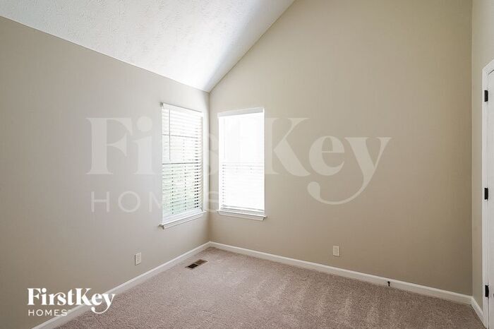 Building Photo - 2301 Peak Hill Cove