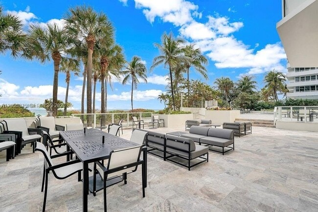 Building Photo - 8925 Collins Ave