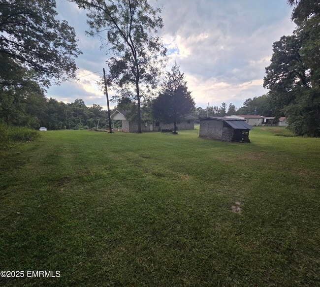 Building Photo - 2178 Campground Rd