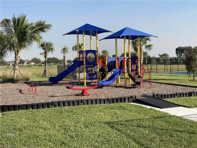 Building Photo - 14566 Cantabria Dr