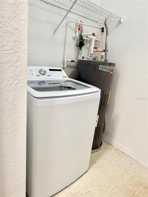 Building Photo - 8911 Legacy Ct