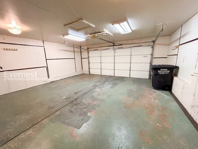 Building Photo - 4035 Thundercloud Dr