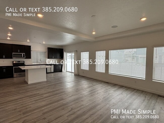 Primary Photo - 4140 W Holbrook Way