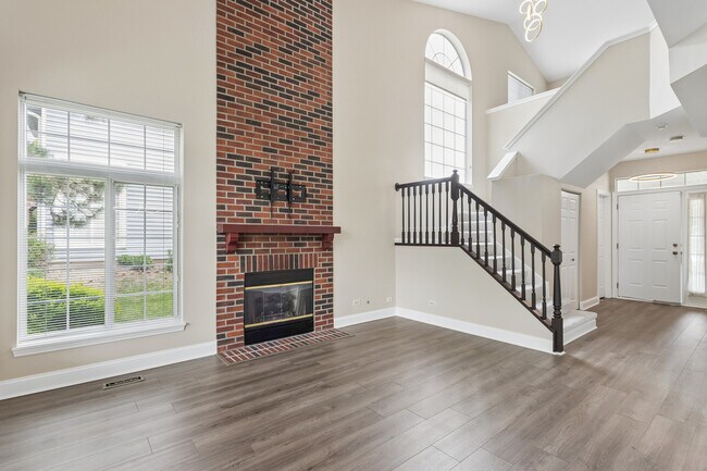 Building Photo - 8167 Ripple Ridge