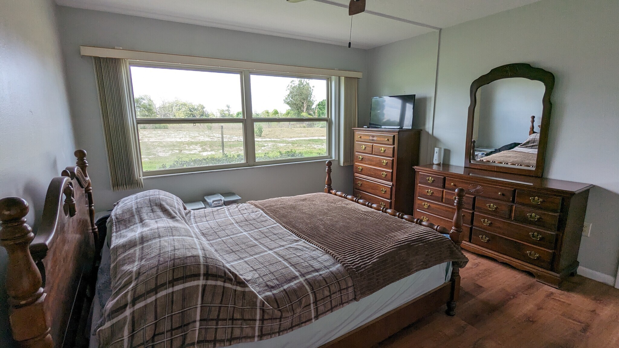 Main Bedroom - 116 Fairway Ct