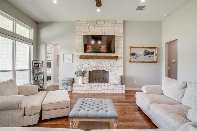 Building Photo - 7730 Barber Rnch Rd