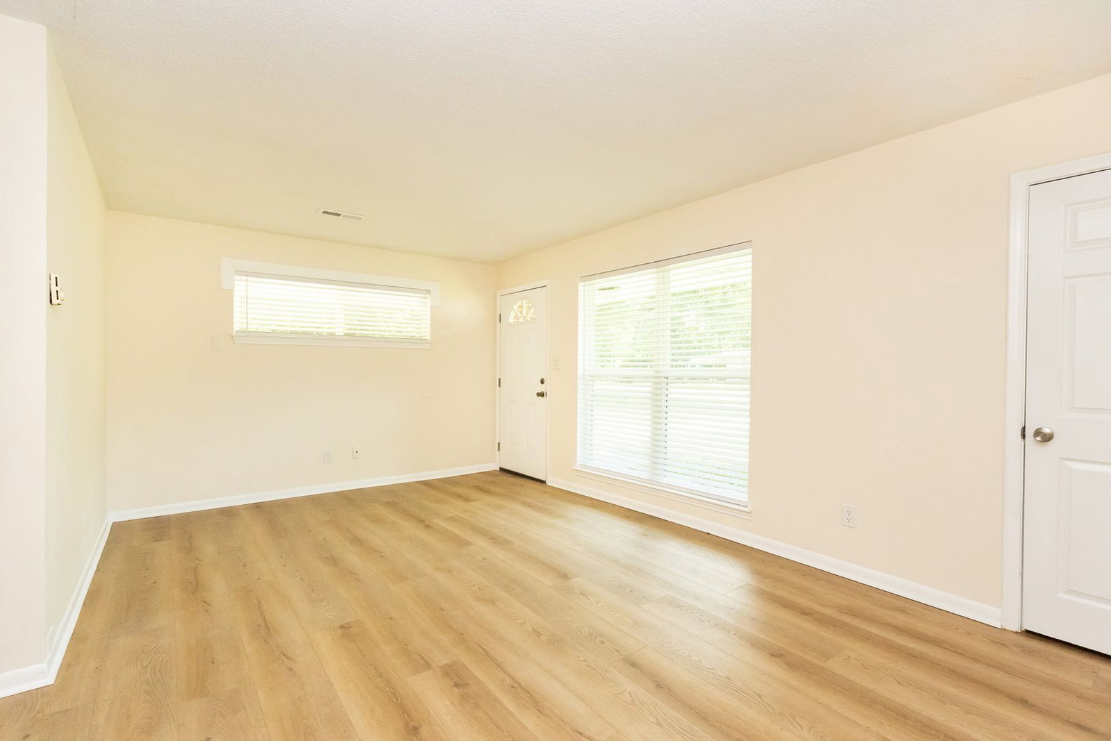 Building Photo - 4718 Arrowhead Trail