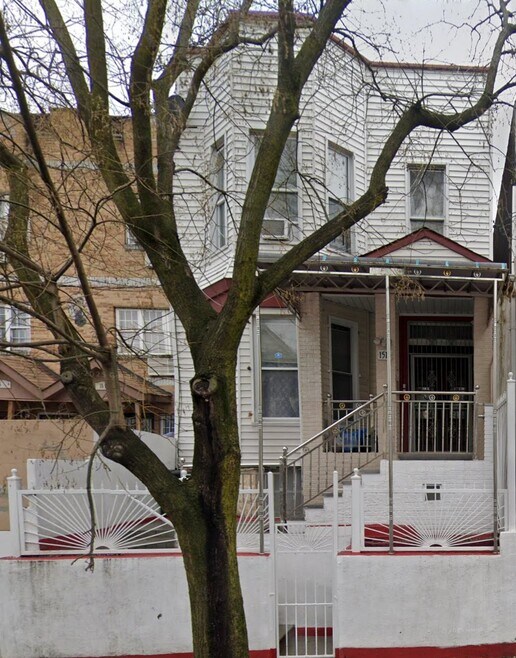 Building Photo - 1513 Commonwealth Ave