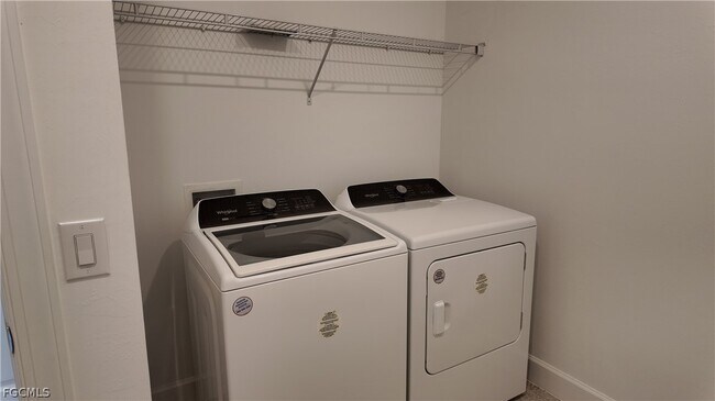 Building Photo - 3700 Passion Vine Dr