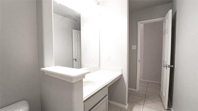 Building Photo - 2010 Diamondback