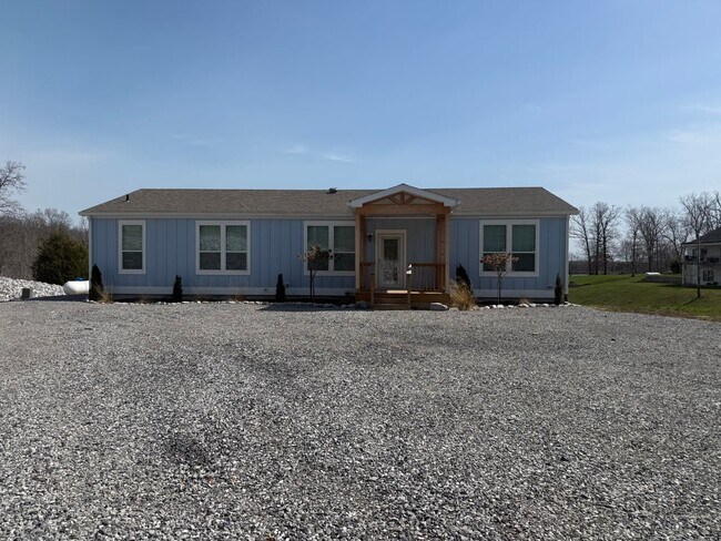 Building Photo - 631 Imogene Dr