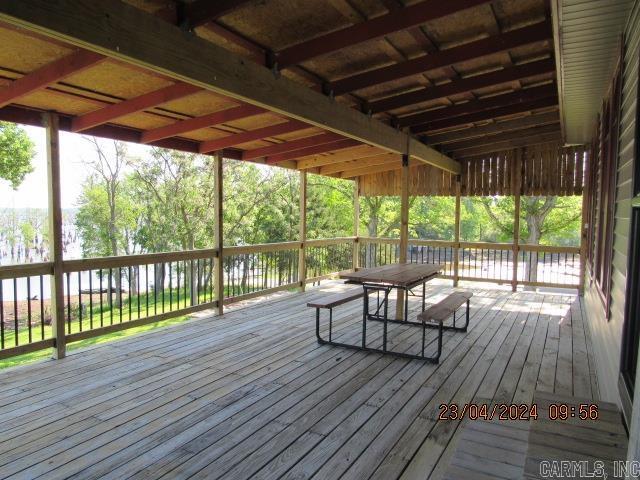 Building Photo - 215 Adams Lake Rd