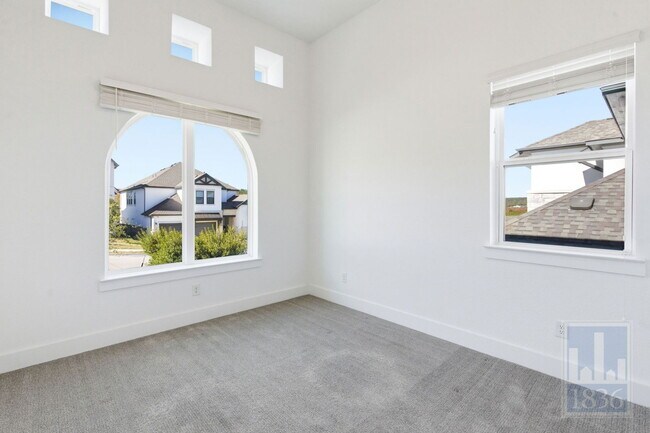 Building Photo - 1024 Siena Sunset Rd