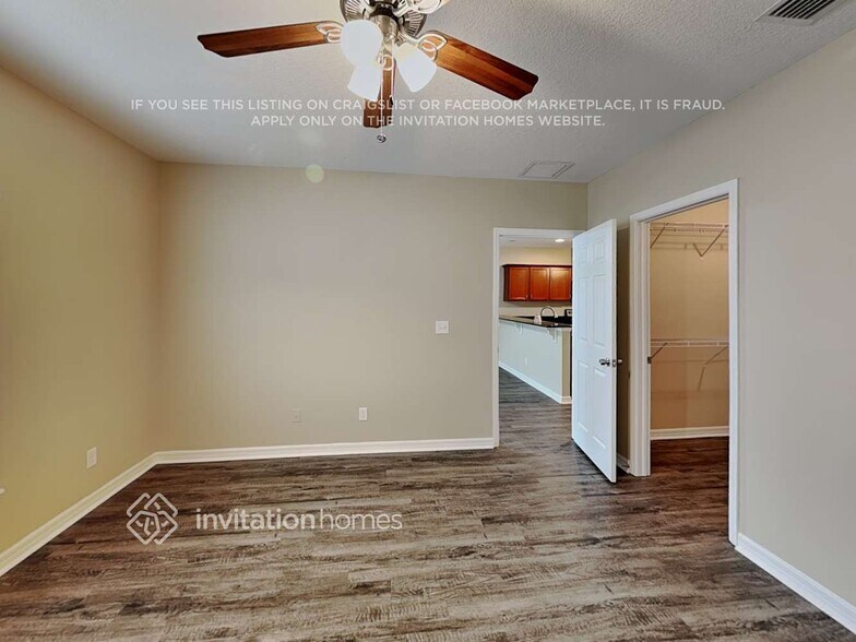 Building Photo - 6160 Kiteridge Dr