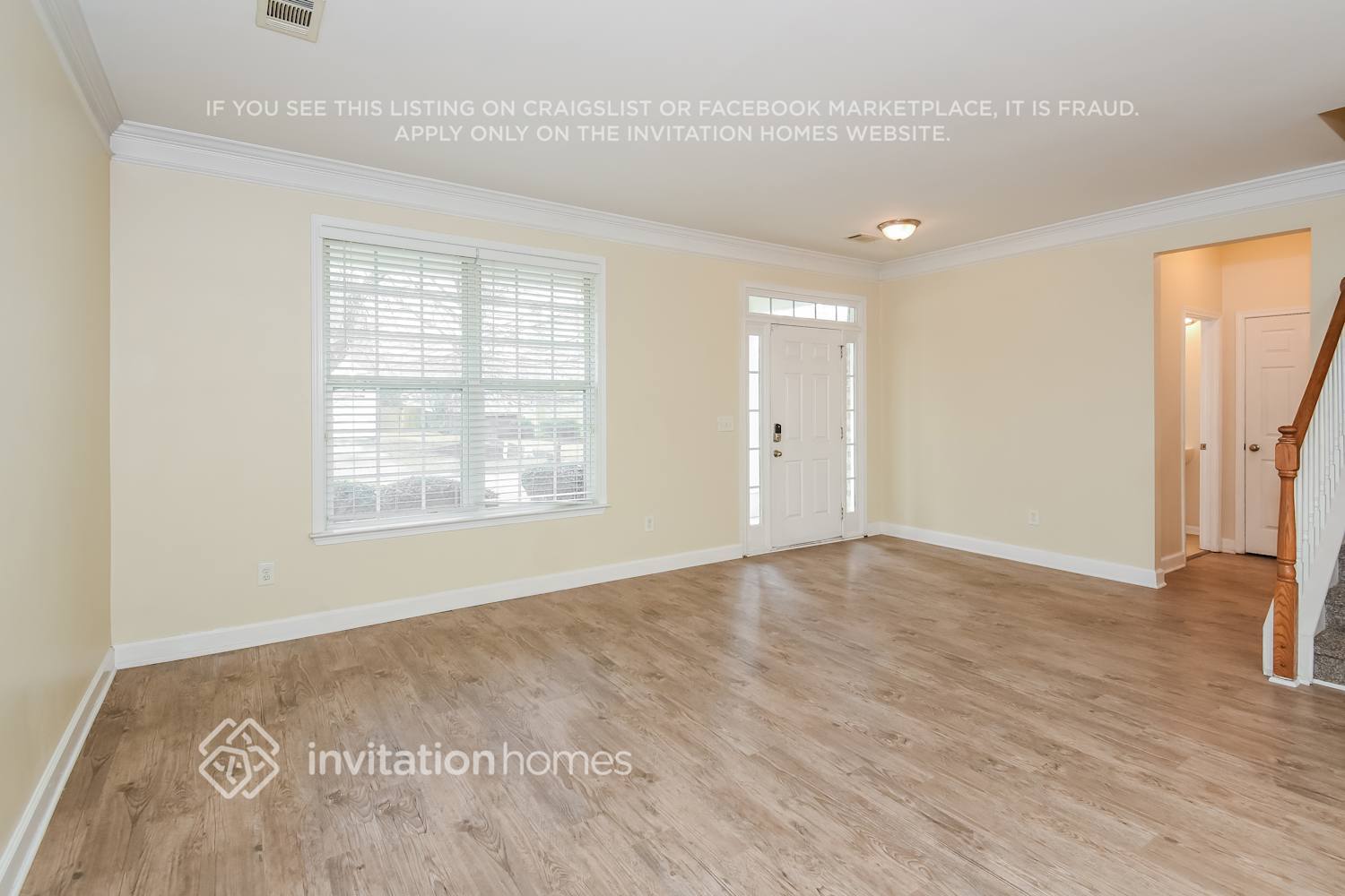 Building Photo - 1712 Sahale Falls Dr