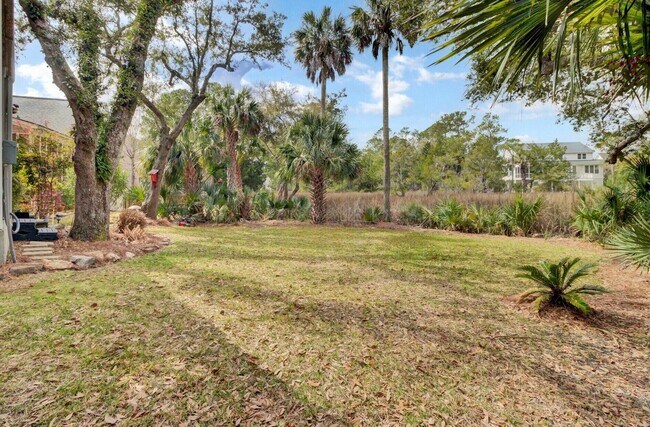 Building Photo - 1428 Bloomingdale Ln