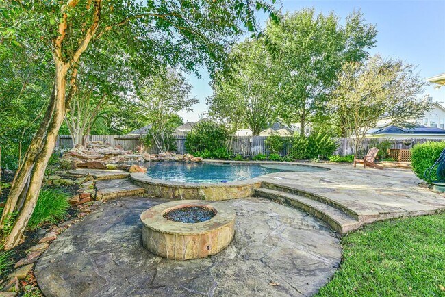 Building Photo - 24506 Screech Owl Ct