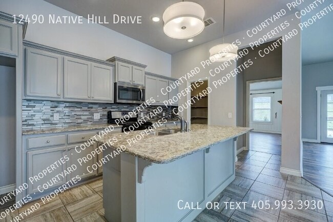 Building Photo - 12490 Native Hill Dr