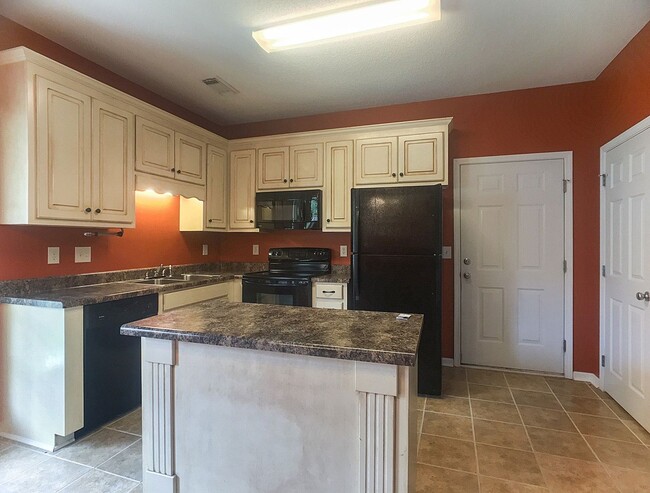 Building Photo - 12945 Garden Creek Ln