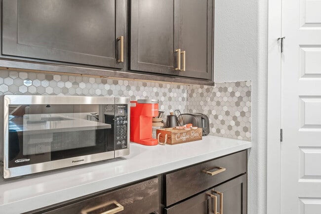 Building Photo - 8200 Donnelley Dr