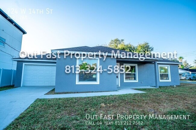 Building Photo - 724 W 14th St