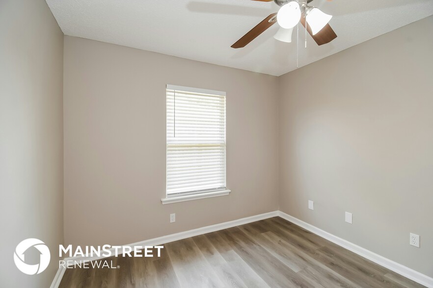 Building Photo - 8568 Star Leaf Rd N