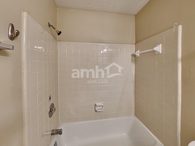 Building Photo - 4854 Green Valley Ct NW