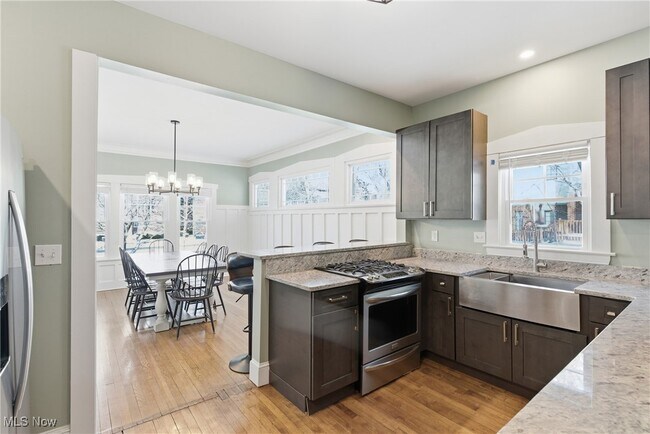 Building Photo - 2728 Euclid Heights Blvd