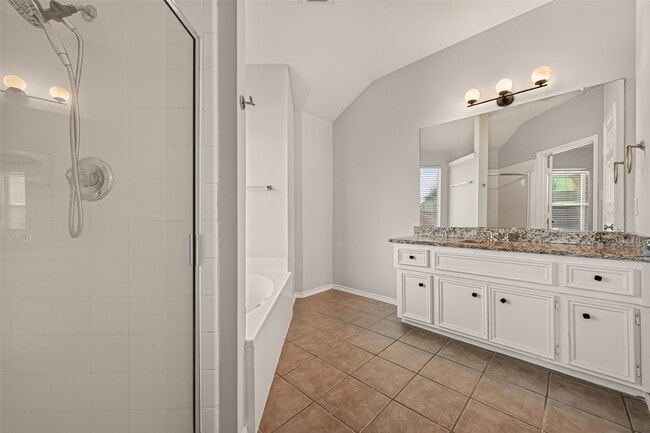 Building Photo - 12819 Wisteria Park Dr