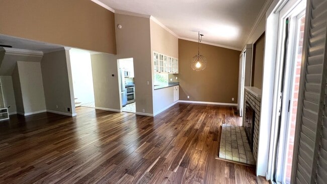 Building Photo - 10843 Northfield Square