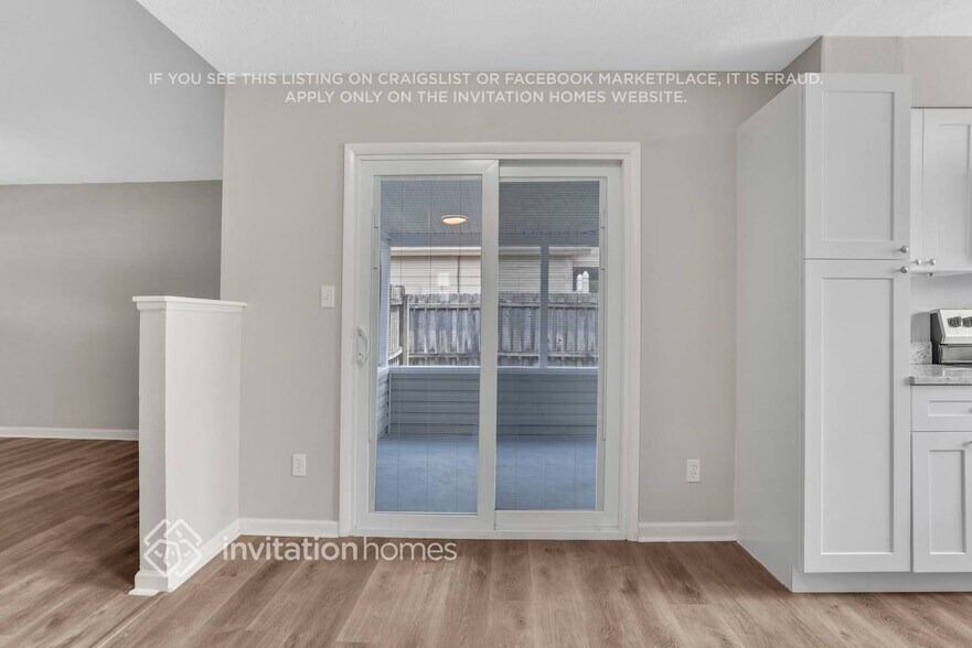 Building Photo - 2103 Churchill Downs Cir