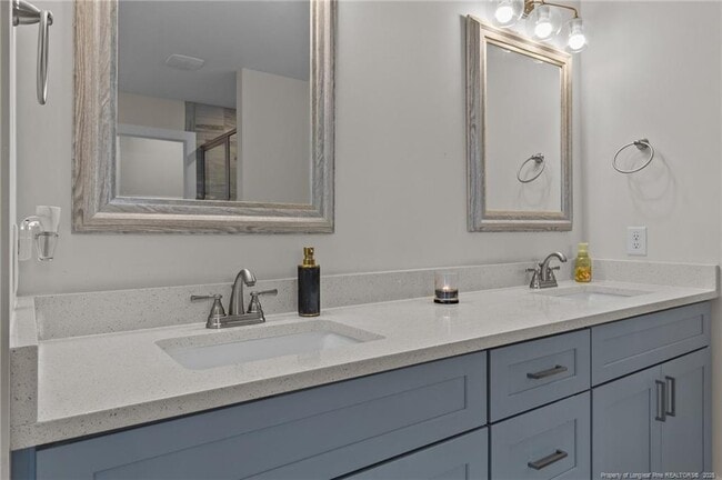 Building Photo - 5527 Mountain Run Dr