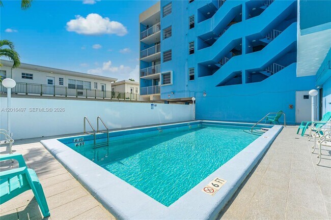 Building Photo - 8340 Harding Ave