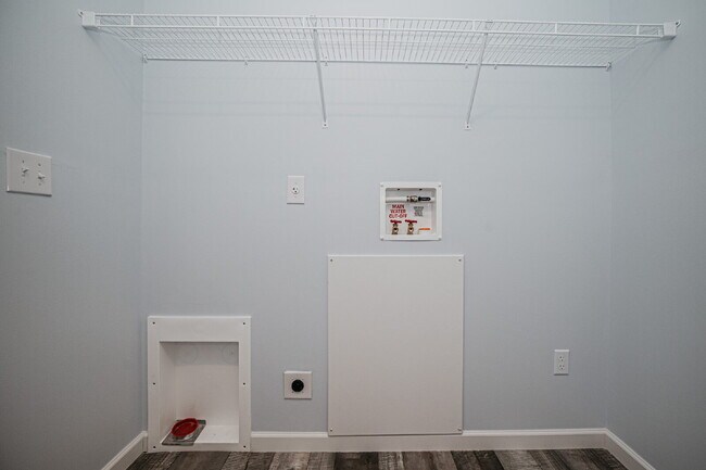 Building Photo - Inviting 3 bed, 2 bath Mount Pleasant rental