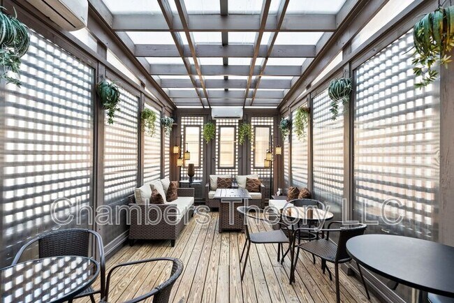 Building Photo - 2131 S St NW