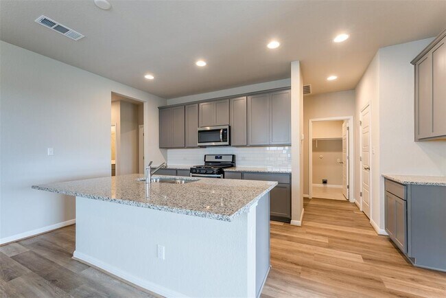 Building Photo - 201 Watercourse Wy