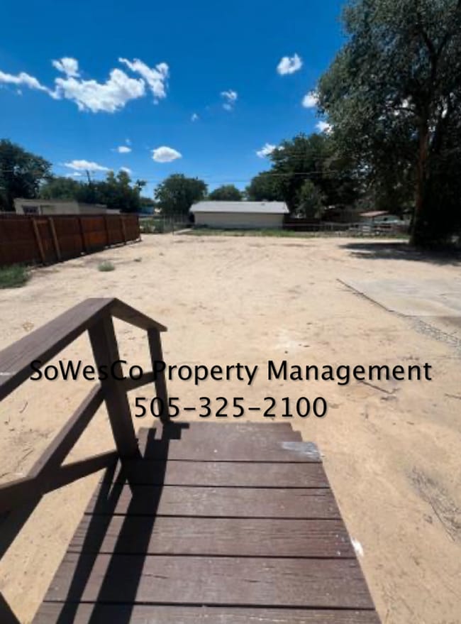 Building Photo - 507 Glade Pl