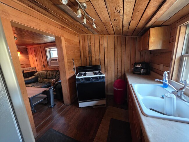 Building Photo - 2660 NC 2660