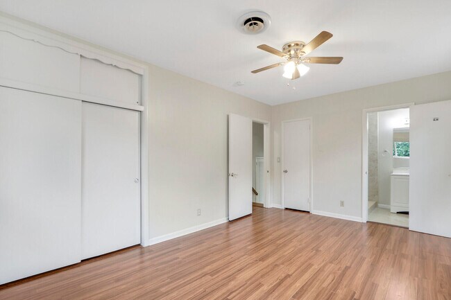Building Photo - 743 Ibis Way