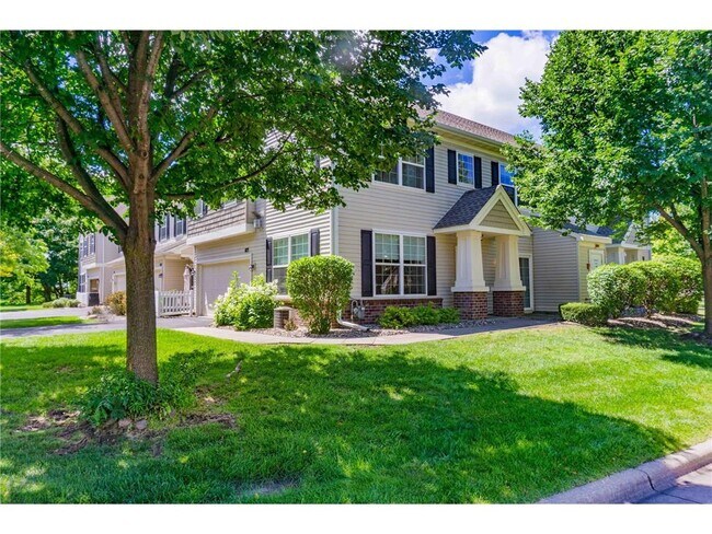 Building Photo - 875 Braunworth Ct